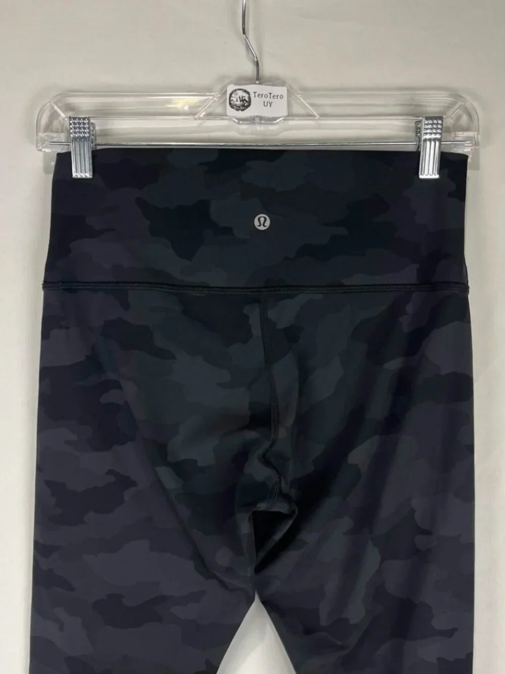 EUC Lululemon Wunder Under Leggings Womens Gray Camo Heritage 365 Camo Size 8